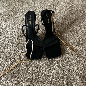 Black tie up size 9 heels